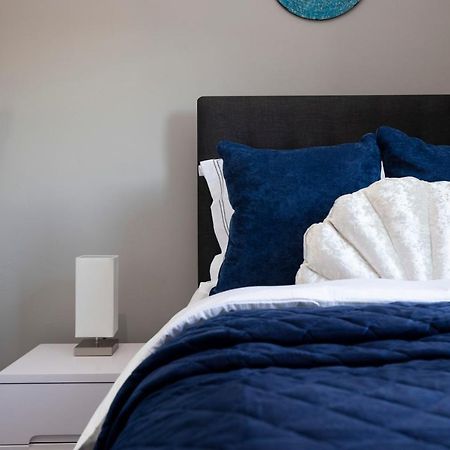 Stylish George Street Apartment Peebles Eksteriør bilde