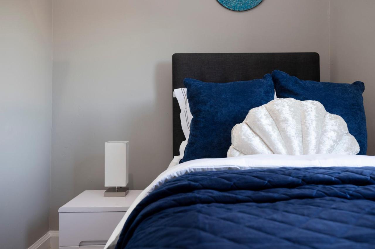 Stylish George Street Apartment Peebles Eksteriør bilde