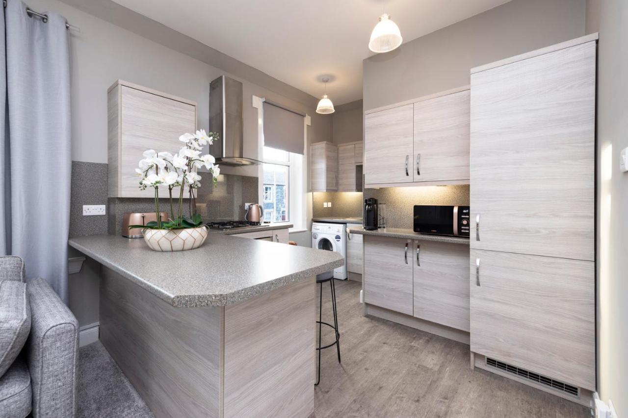 Stylish George Street Apartment Peebles Eksteriør bilde